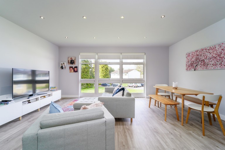 Cedar Close, Laleham, Staines-upon-Thames