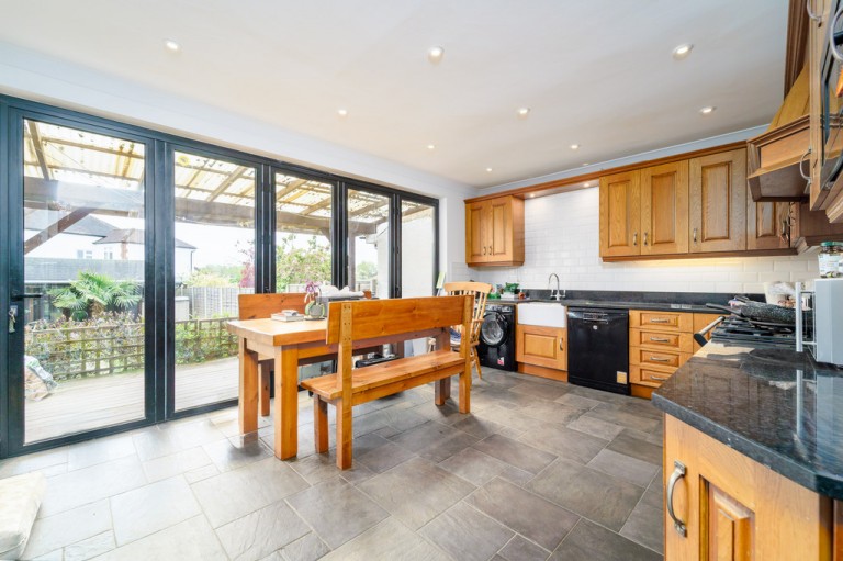 Worple Road, Staines-upon-Thames