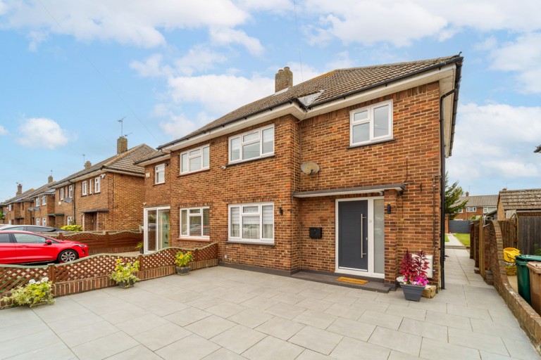 Station Crescent, Ashford