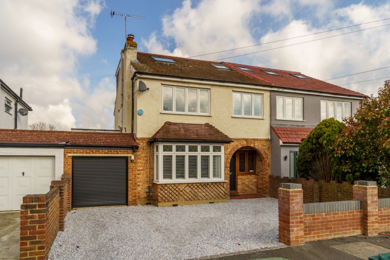Station Crescent, Ashford