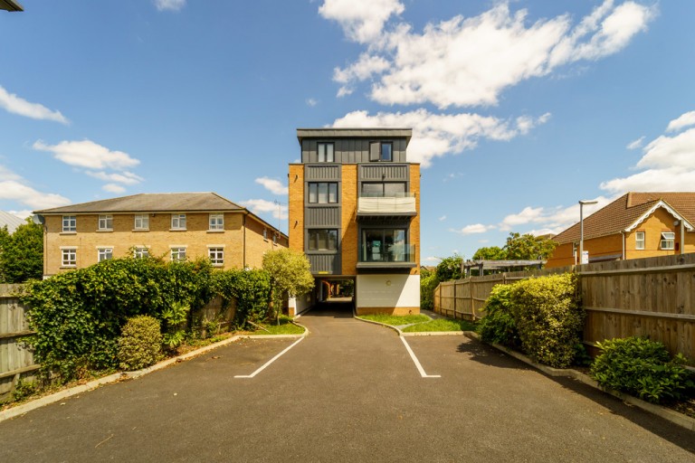 Albert Court, Kingston Road, Staines-upon-Thames