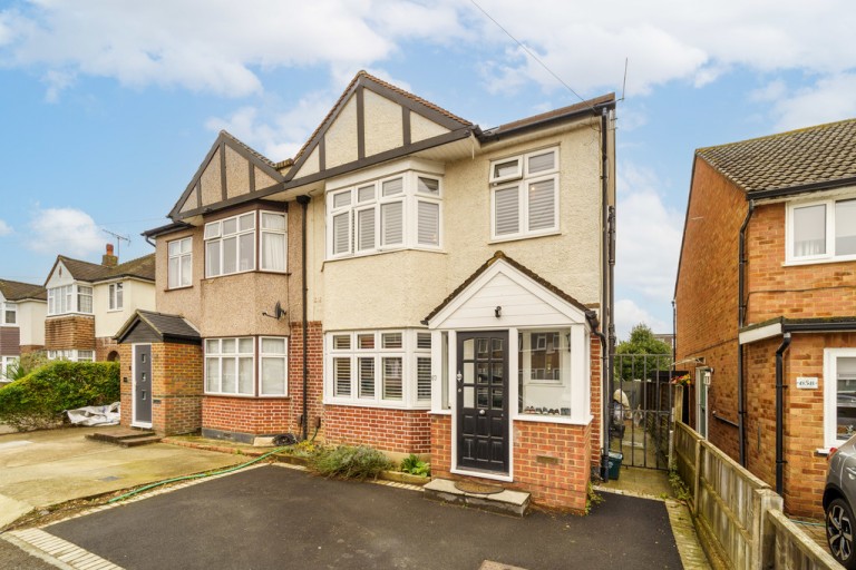 Adelaide Road, Ashford