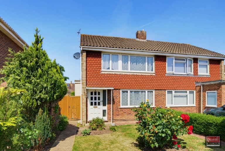 Bancroft Close, Ashford