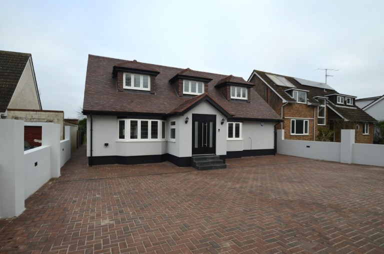 Wharf Road, Wraysbury, Staines-upon-Thames