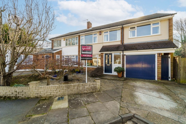 Avon Road, Sunbury-on-Thames