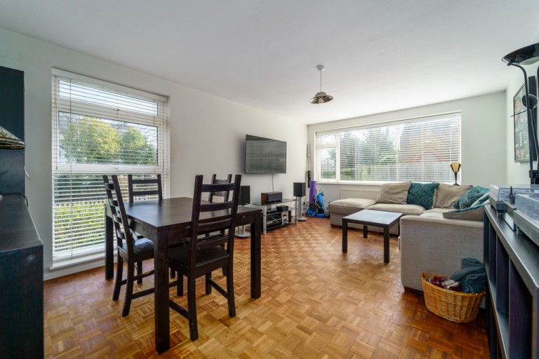 Upper Halliford Road, Shepperton