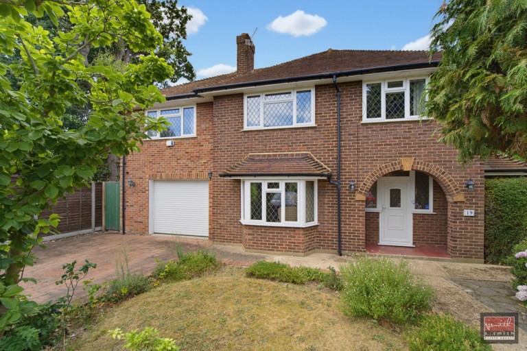 Glen Avenue, Ashford
