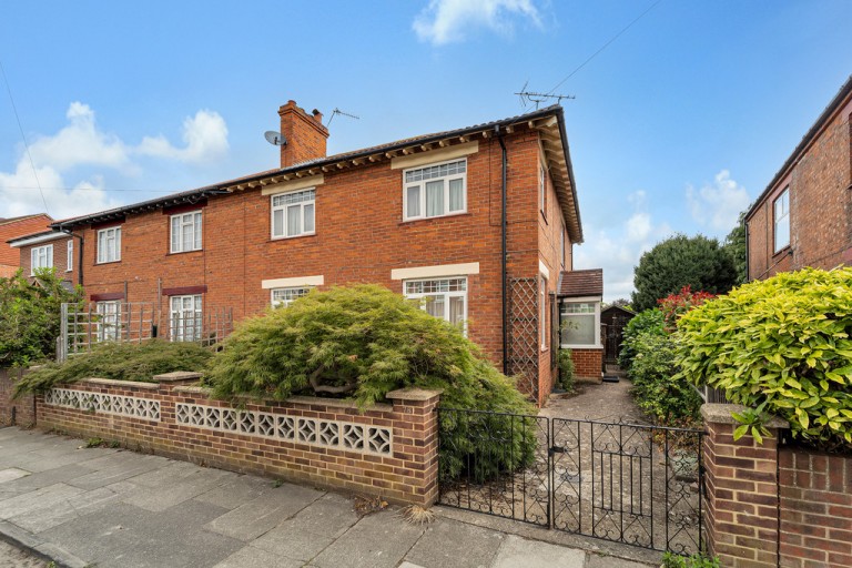 Chaucer Road, Ashford