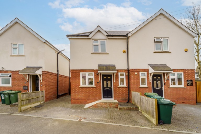 Poole Lane, Stanwell, Staines-upon-Thames