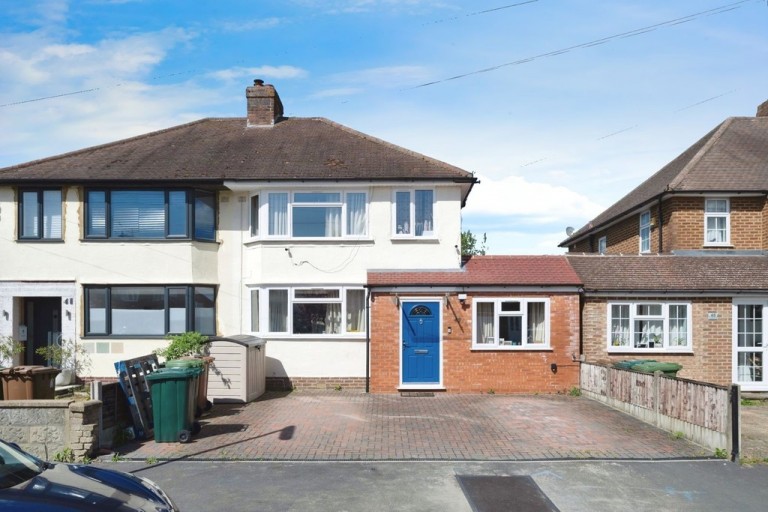 Hurstdene Avenue, Staines-upon-Thames