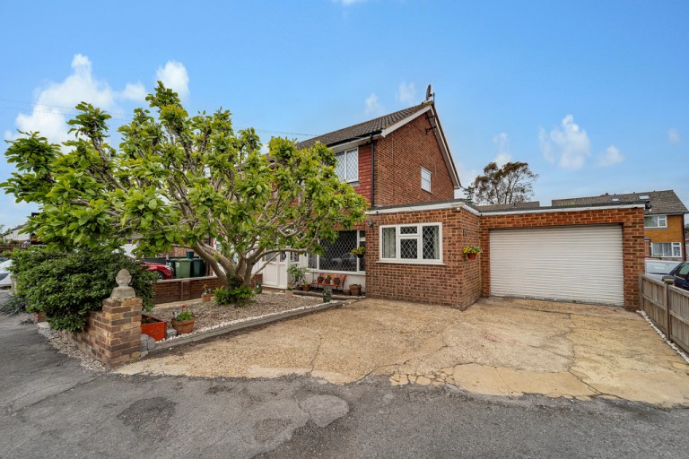 Napier Road, Ashford