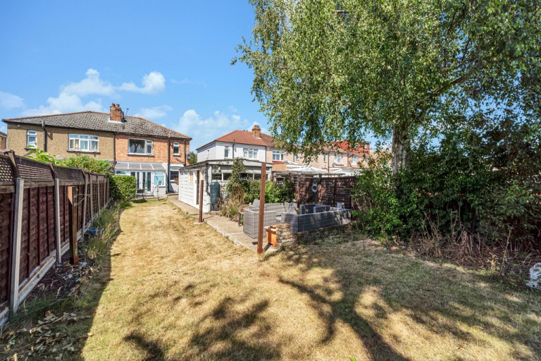 Avondale Road, Ashford