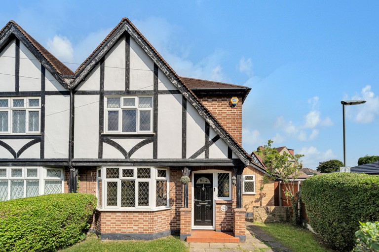 Fordbridge Road, Ashford