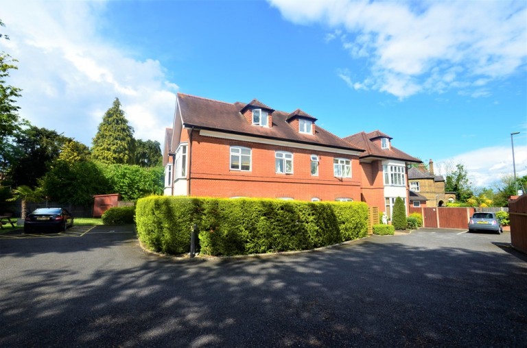 Englefield Green, Egham
