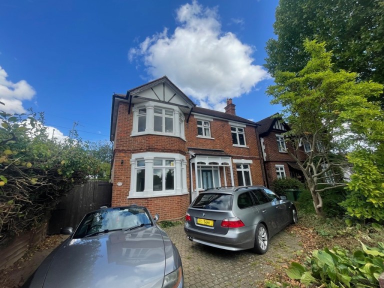 Greenlands Road, Staines-upon-Thames