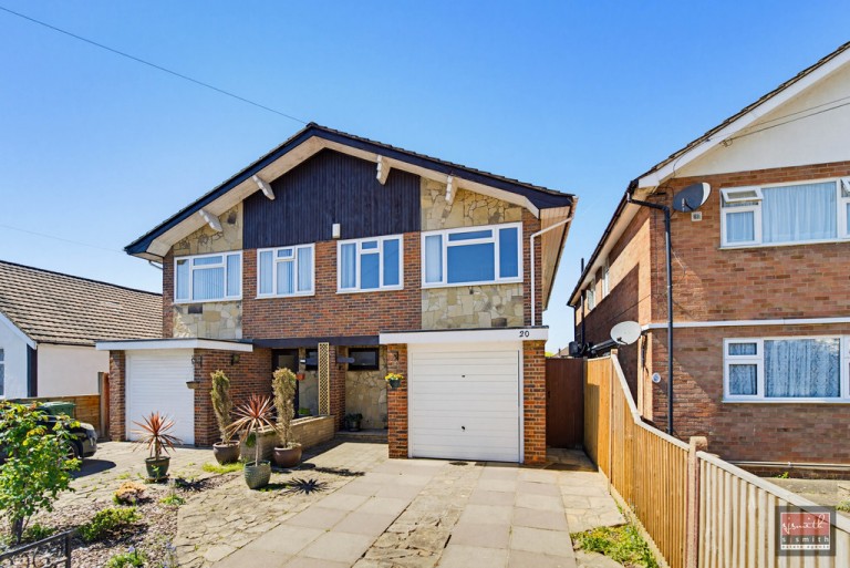 Pear Tree Road, Ashford