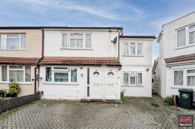 Willowbrook Road, Staines-upon-Thames