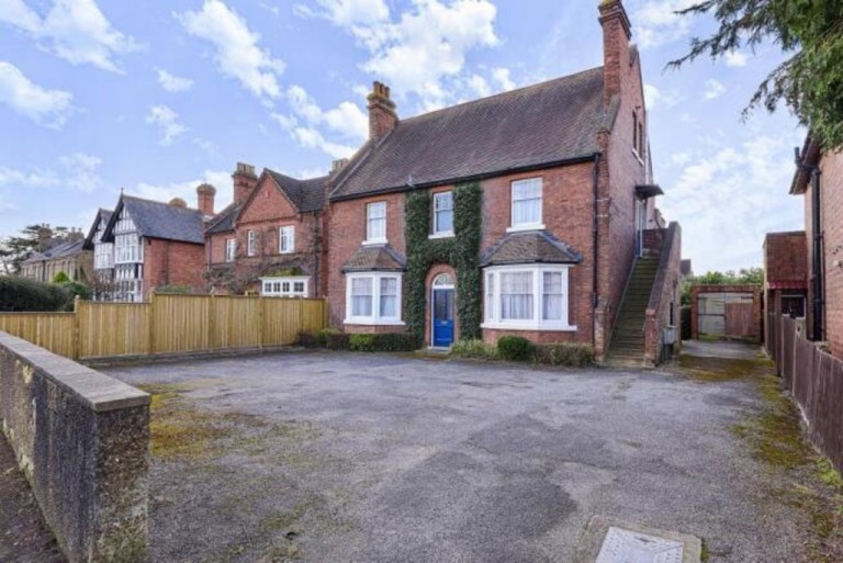 Manorcrofts Road, Egham