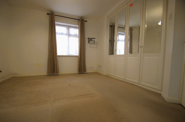 London Road, Ashford