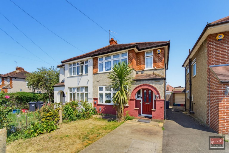 West Road, Bedfont