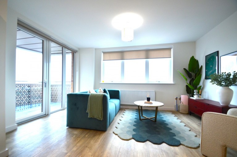 Elmsleigh Road, Staines-upon-Thames