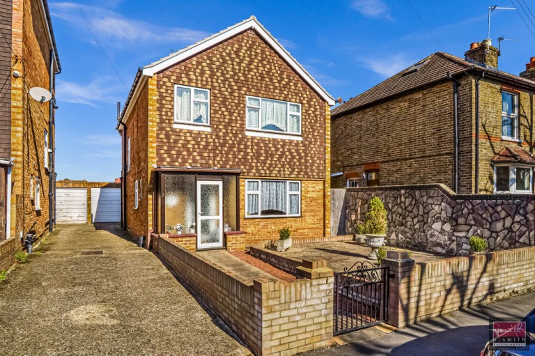 Guildford Street, Staines-upon-Thames