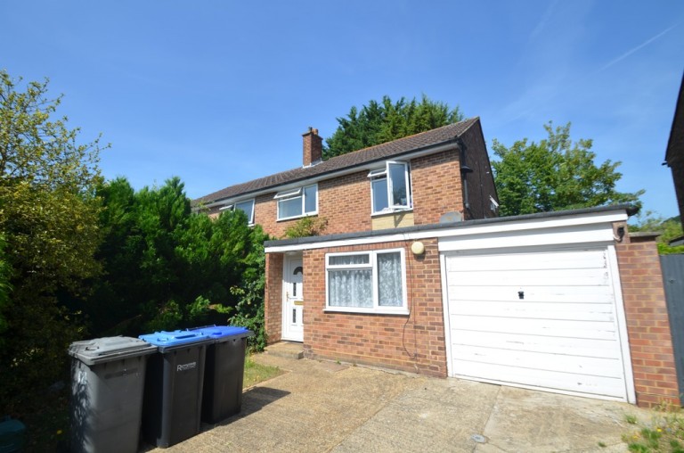 Nobles Way, Egham