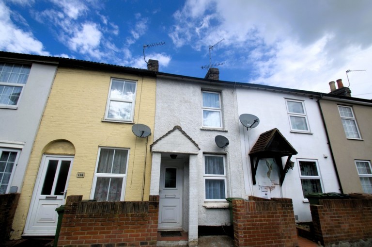 London Road, Staines-upon-Thames