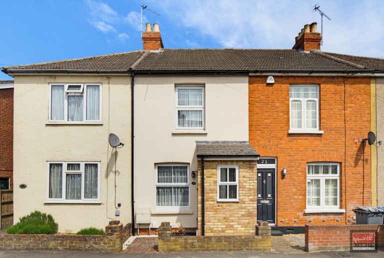 Hythe Park Road, Egham, Surrey TW20