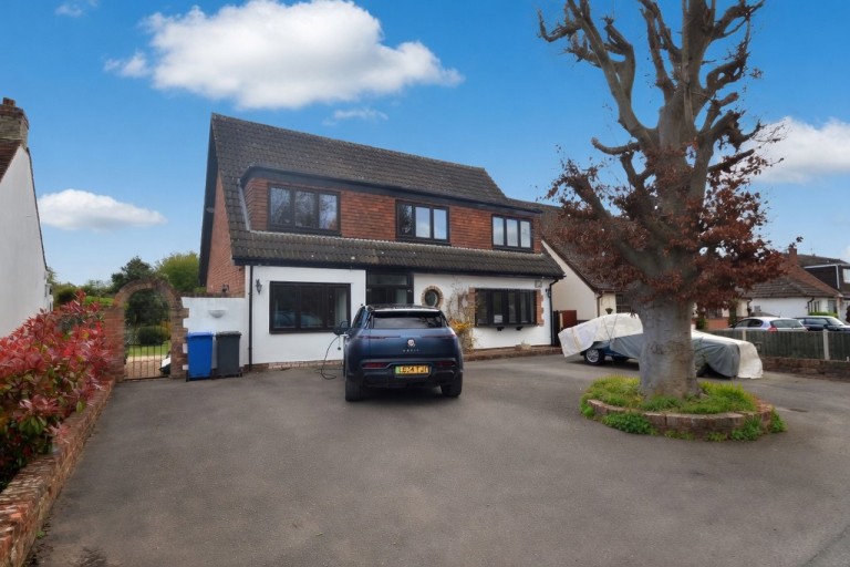 Ouseley Road, Wraysbury