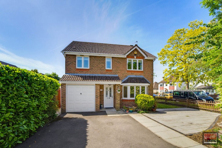 Aspen Gardens, Ashford