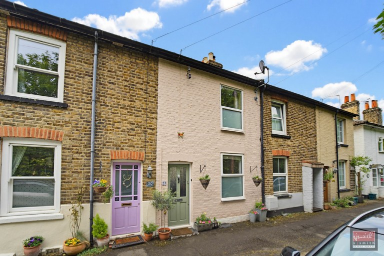 Manor Place, Staines-upon-Thames, Surrey TW18