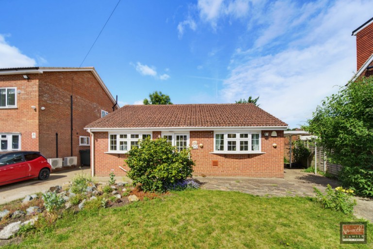 Hithermoor Road, Stanwell TW19