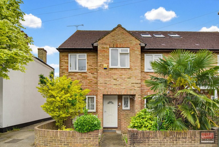 Wolsey Road, Ashford