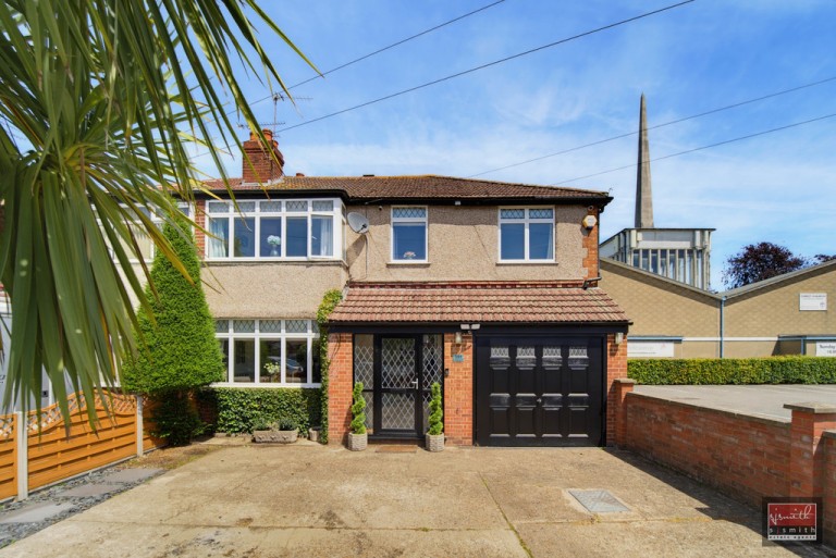 Kingston Road, Staines-upon-Thames, Surrey TW18