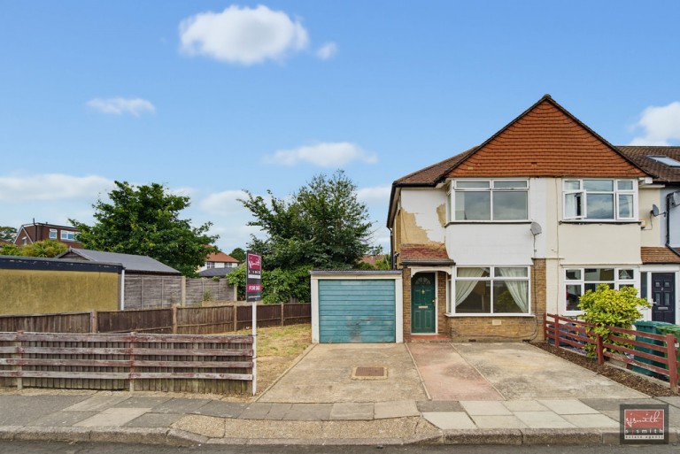 Lucie Avenue, Ashford