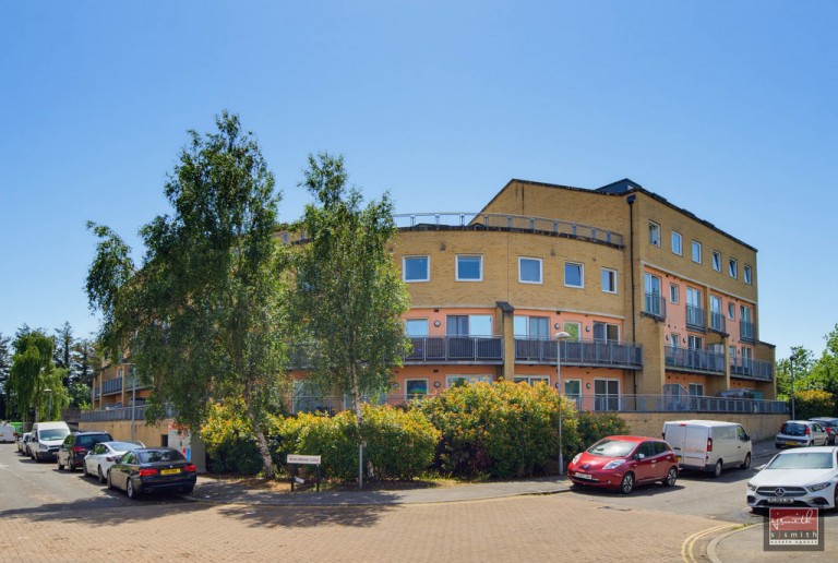 Wooldridge Close, Feltham