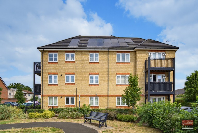 Laburnum Way, Stanwell TW19