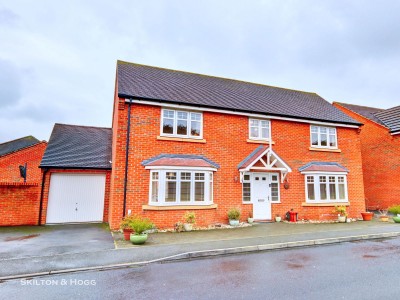 View full details for Bakers Lane, Long Buckby, Northampton, NN6