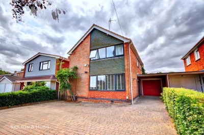 View full details for Bawnmore Road, Rugby, CV22 6JP