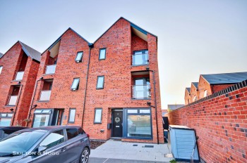 Wren Way, Daventry, NN11 2AL