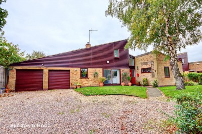 View full details for Manor Close, Charwelton, Daventry, NN11 3YQ