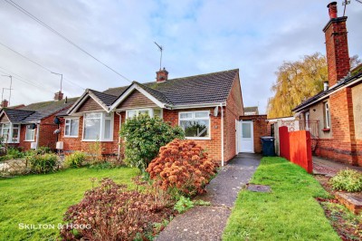 View full details for Mayfield Drive, Daventry, NN11 9QB