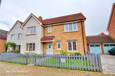 View full details for Battle Avenue, Daventry, NN11 2NX