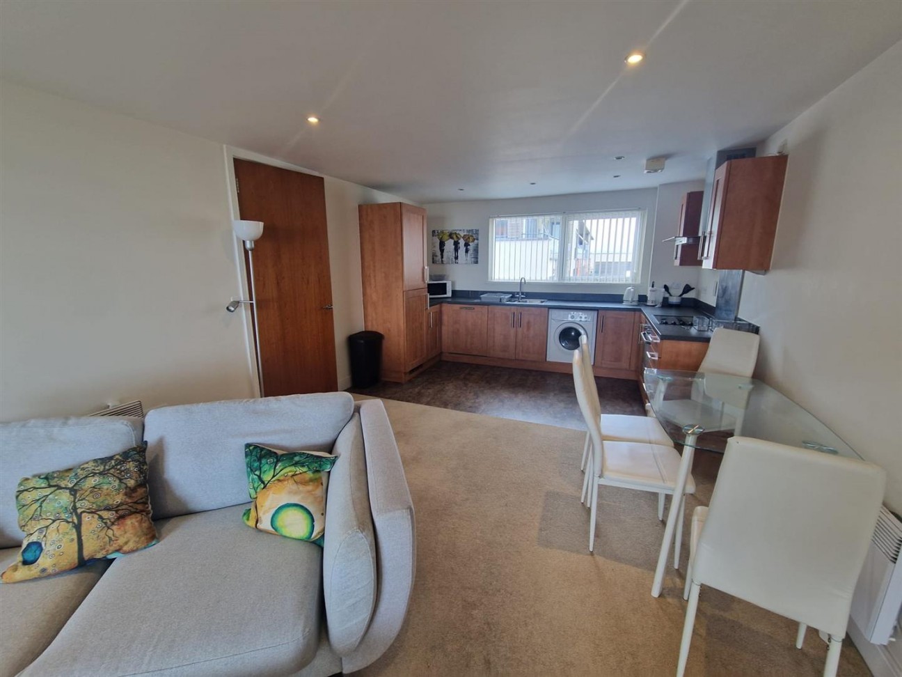 17 The BayMeridian WharfMarinaSwansea