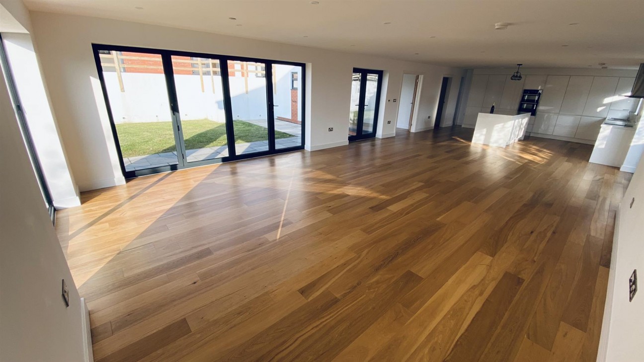 Melcorn Drive, Newton, Swansea