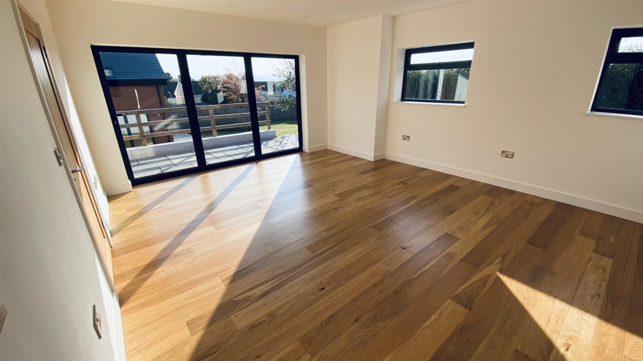 Melcorn Drive, Newton, Swansea