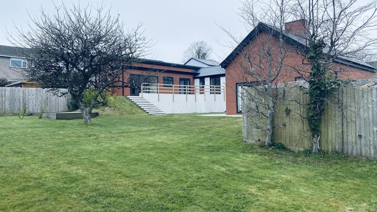 Melcorn Drive, Newton, Swansea