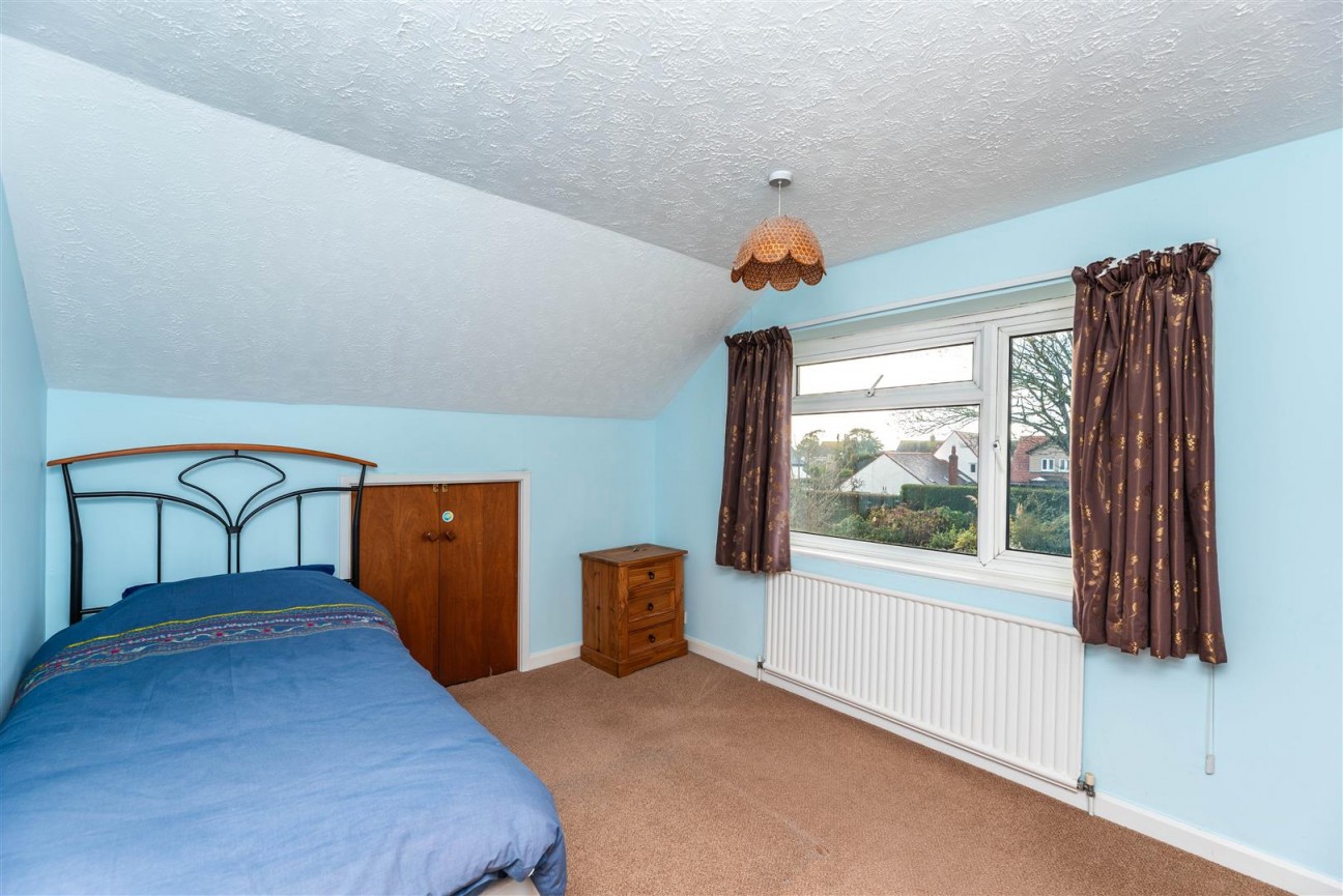 Easterfield Drive, Southgate, Swansea, SA3