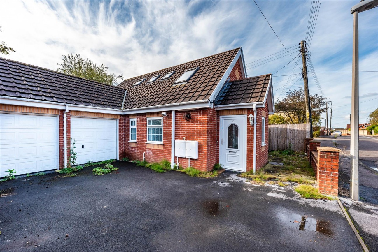 Mydam Lane, Gorseinon, Swansea